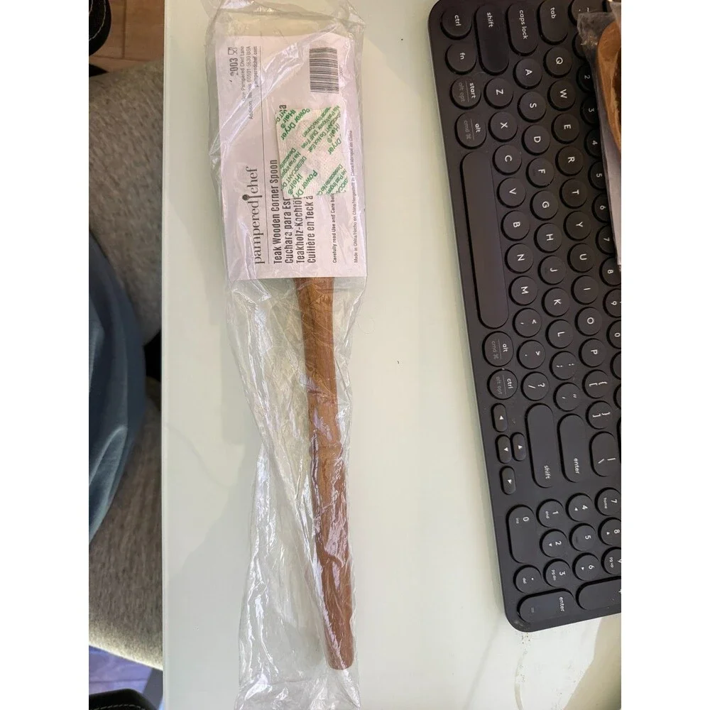Pampered Chef‎ NEW Teak Wooden Corner Spoon #2003 Rare New in Bag